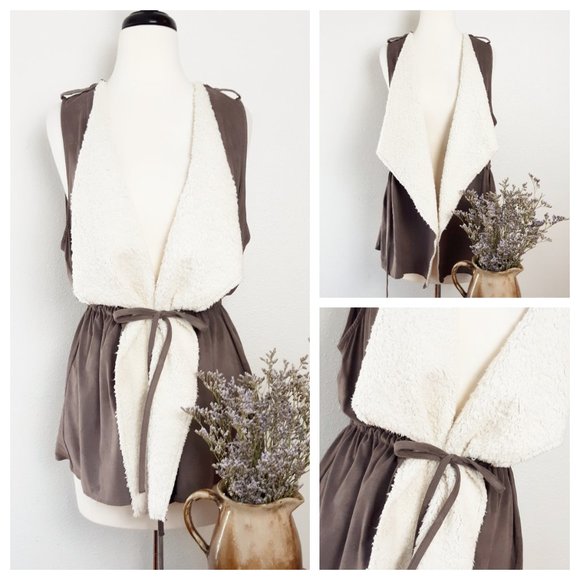 Umgee Jackets & Blazers - Umgee Sherpa and Taupe Micro Suede Tie Waist Vest